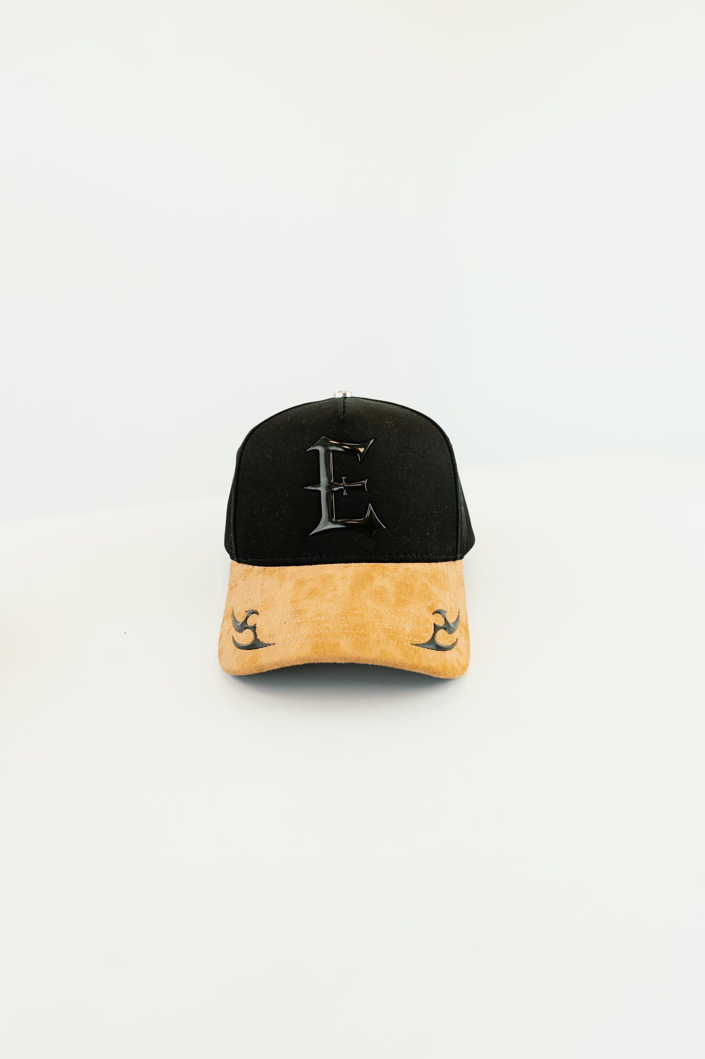 Brown founders cap